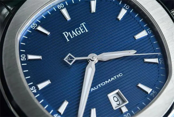 伯爵机械表机芯生锈处理方法详解