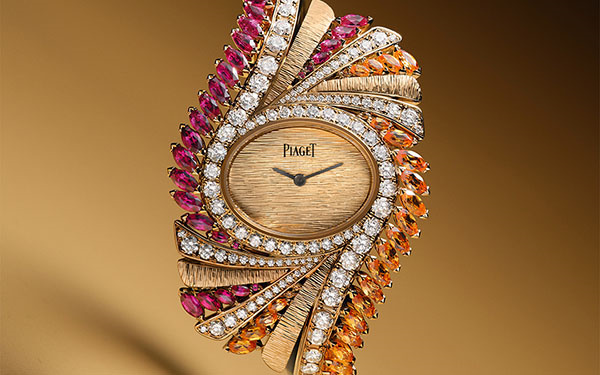 伯爵手表表蒙有划痕解决办法